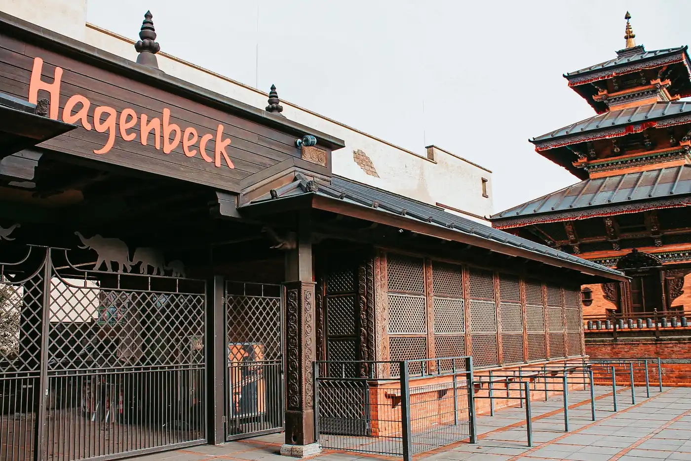 Der Eingang vom Tierpark Hagenbeck in Hamburg