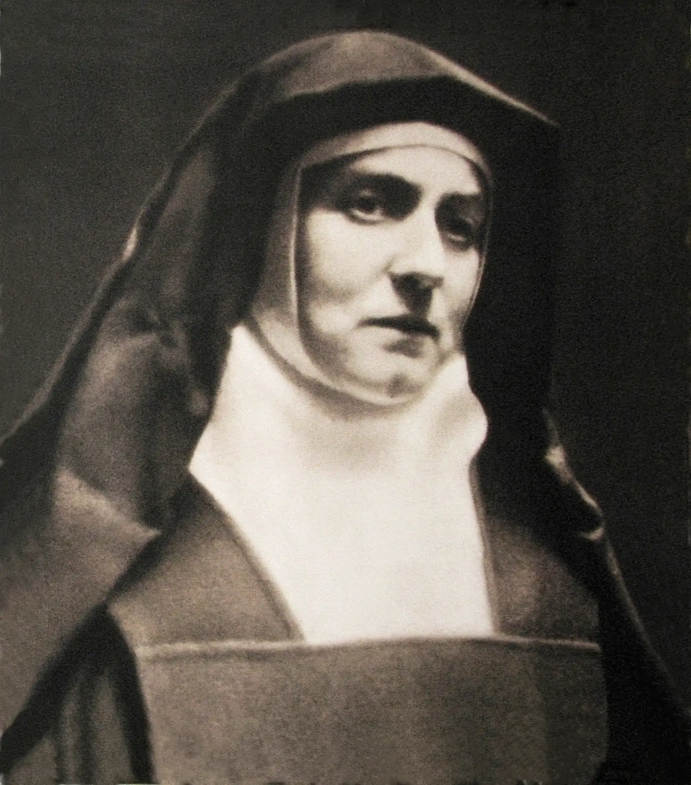 Edith Stein als Nonne, um 1938. Das Foto ist an der Tür des Klosters in Köln entstanden.